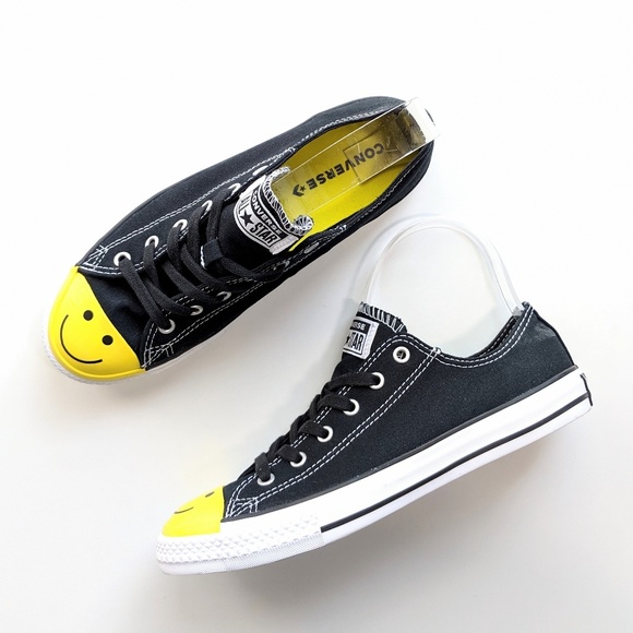 converse black yellow